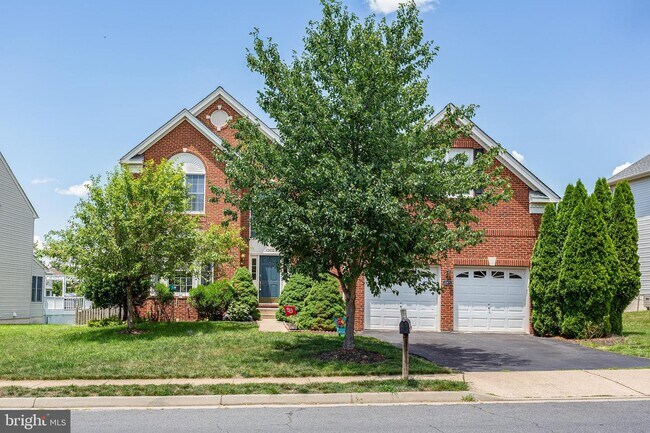 Foto del edificio - 43470 Mechanicsville Glen St