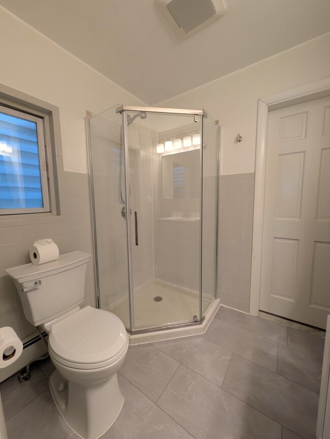 Building Photo - 656 Dorchester Ave