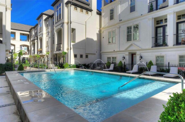 Foto del edificio - 619 Live Oak St