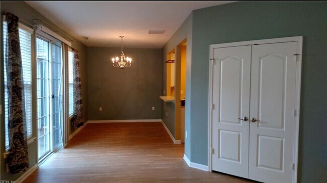 Building Photo - 1144 Gamston Ln