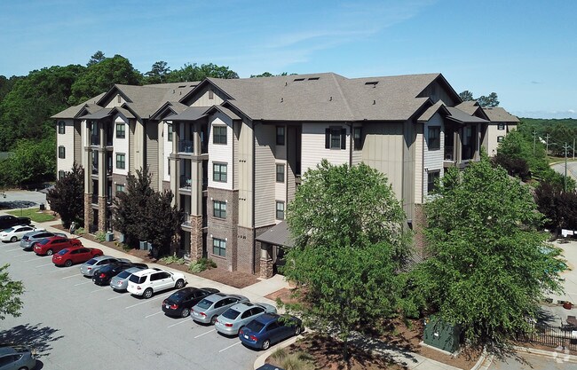 Foto aérea - Campus West at Tryon