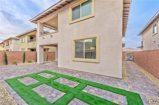 Building Photo - 9757 Pyrite Mystery Ave