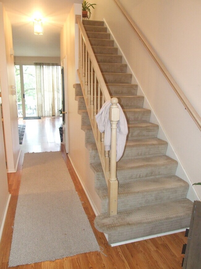 Foto del edificio - 665 Woodhaven Dr