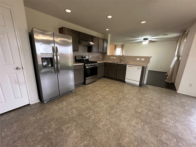 Foto del edificio - 7706 Sagemark Ridge Dr