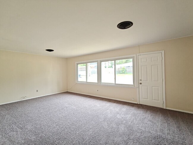 Foto del edificio - 65 Sandstone Ln