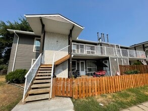 Building Photo - 3111-3142 142 Ave NW