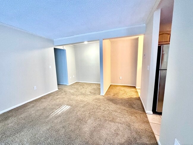 Building Photo - 175 Mill Pond Rd