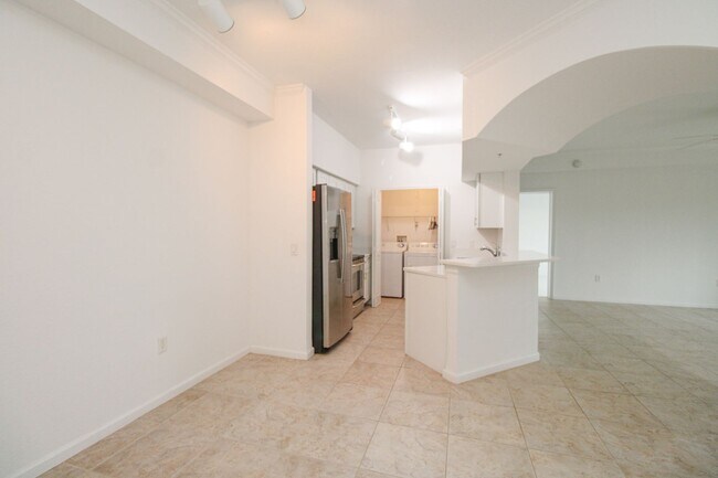 Foto del edificio - ***NORTH NAPLES***2 BEDS/2 BATHS/***UNFURNISHED ANNUAL***