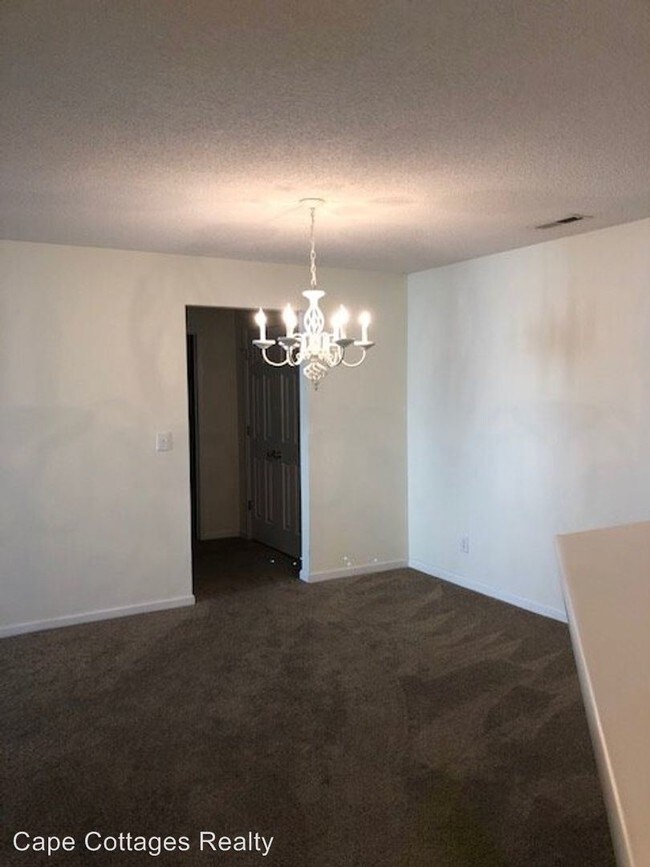 Building Photo - 5002 Hunters Trail