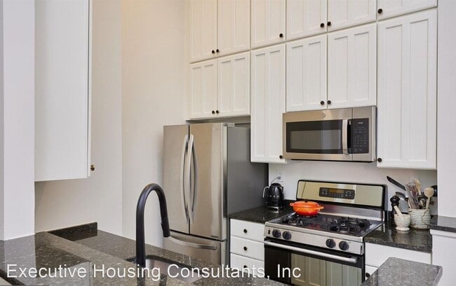 Building Photo - 2 br, 2 bath House - 1408 Q St, NW #13