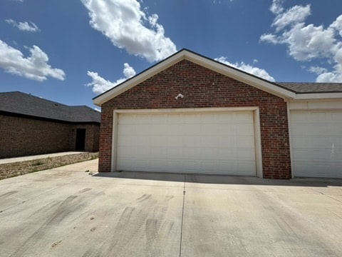Building Photo - 5711 Kemper St