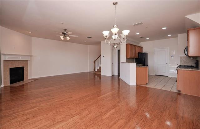 Foto del edificio - 468 Hunt Dr