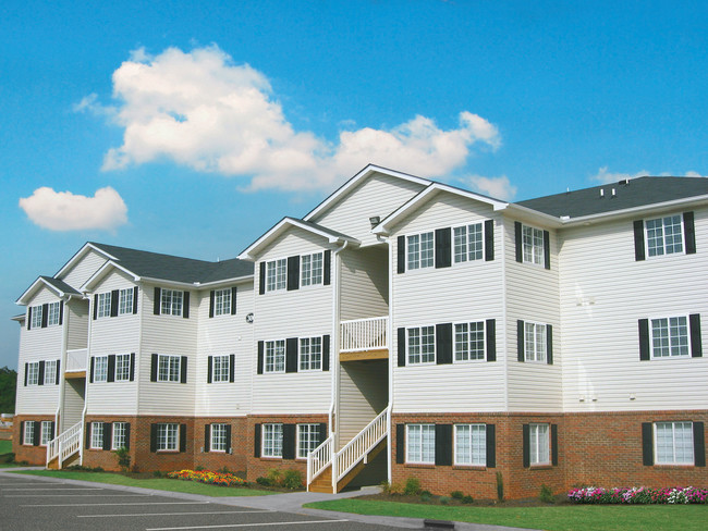 Building Photo - Stonecrest Apartments