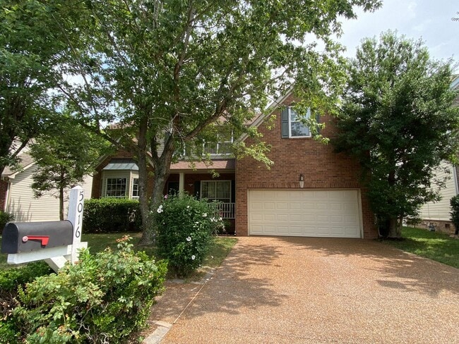 Building Photo - 4 Bedroom home in popular Fieldstone Farms...
