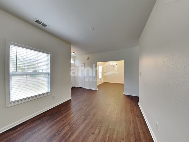 Foto del edificio - 12923 Walking Stick Dr