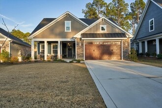 Building Photo - 204 Holly Springs Ct