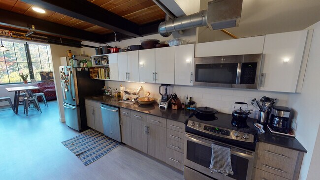 Foto del edificio - 15 Richdale Ave