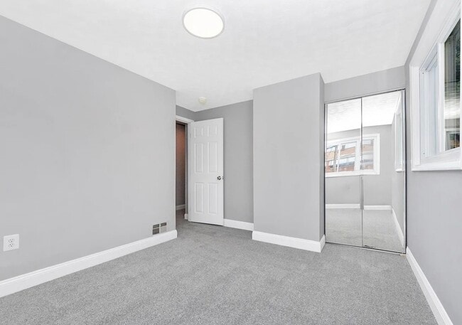 Photo - 2100 Ashburton St Apartment