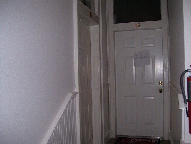 Foto del edificio - 340 Campbell Ave