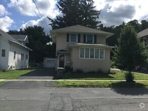 Building Photo - 341 S Indiana Ave