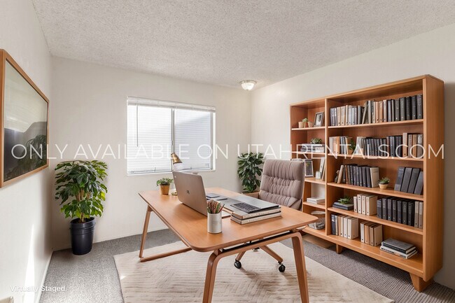 Foto del edificio - 4892 S Highland Cir