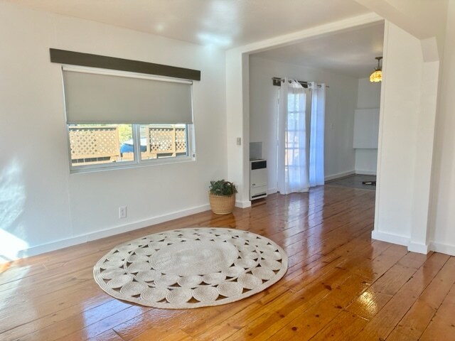 Building Photo - 954 Hyperion Ave