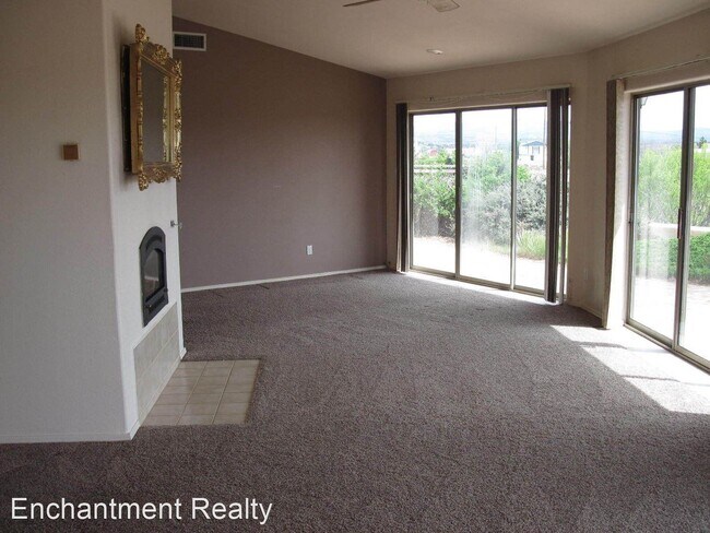 Foto del edificio - 3 br, 2 bath House - 119 Ridge Rd
