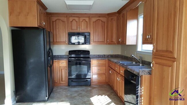 Foto del edificio - 211 Jerusalem Church Rd