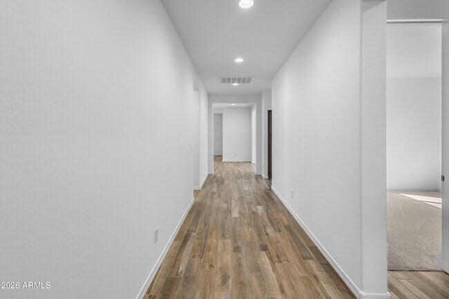 Building Photo - 14812 W Gray Fox Trl