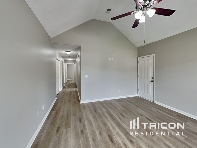 Foto del edificio - 474 Albion Way