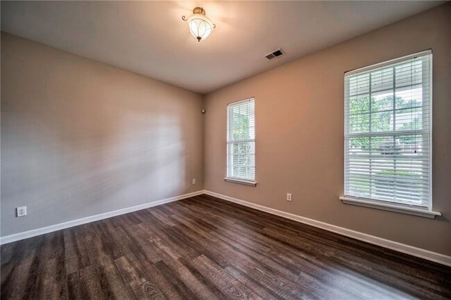 Building Photo - 3329 Chastain Landings Ct