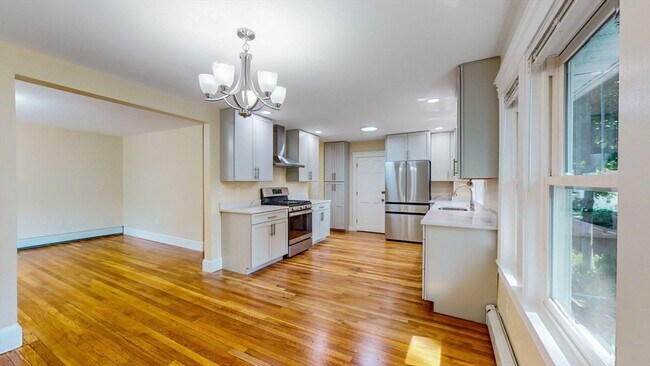 Foto del edificio - 146 Langley Rd