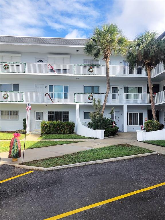 2001 World Pkwy Blvd Unit 7, Clearwater, FL 33763 Condo for Rent in