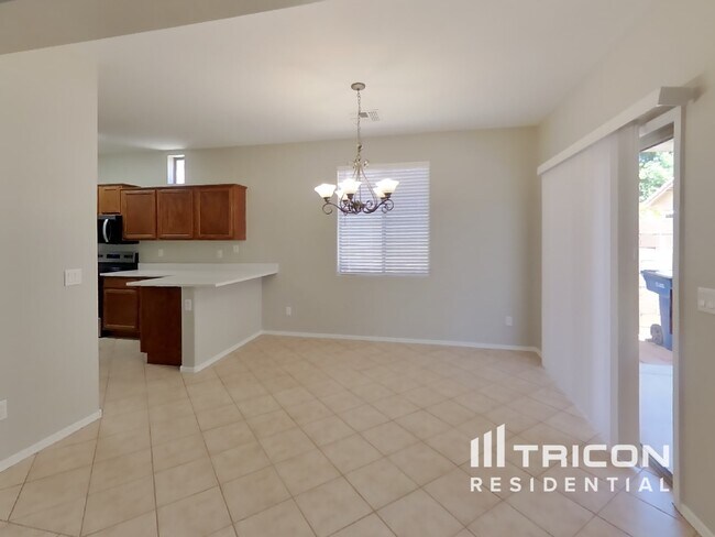Foto del edificio - 876 S Colonial Dr