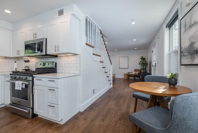 Foto del edificio - 121 Centre St