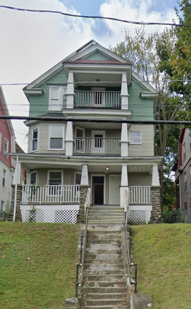 Building Photo - 502 Wilson St