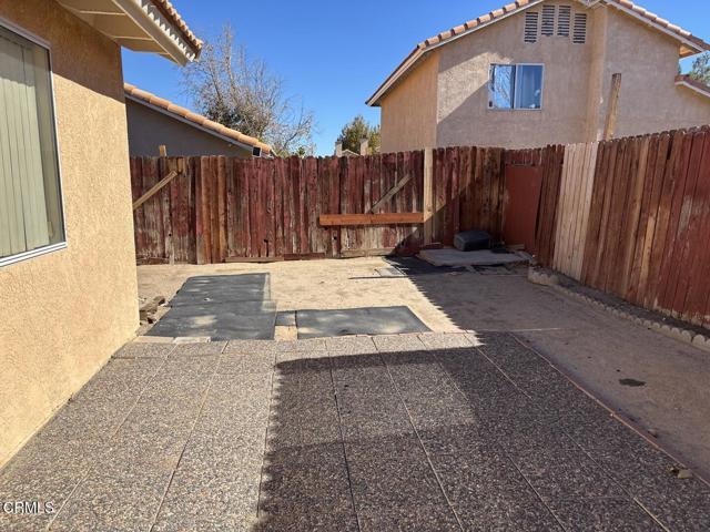 Foto del edificio - 12449 Datewood Ln