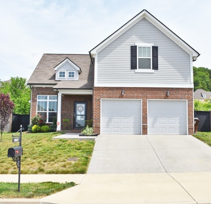 Foto principal - 3037 Carrington Pl