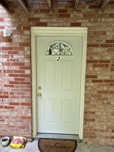 Building Photo - 1026 Southpark Dr