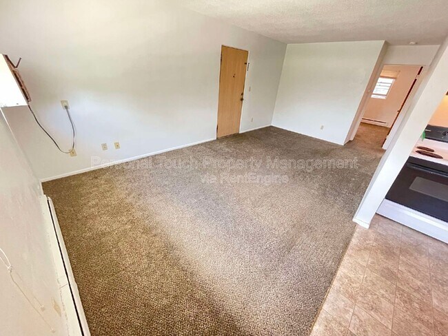 Foto del edificio - 2818 8th St N