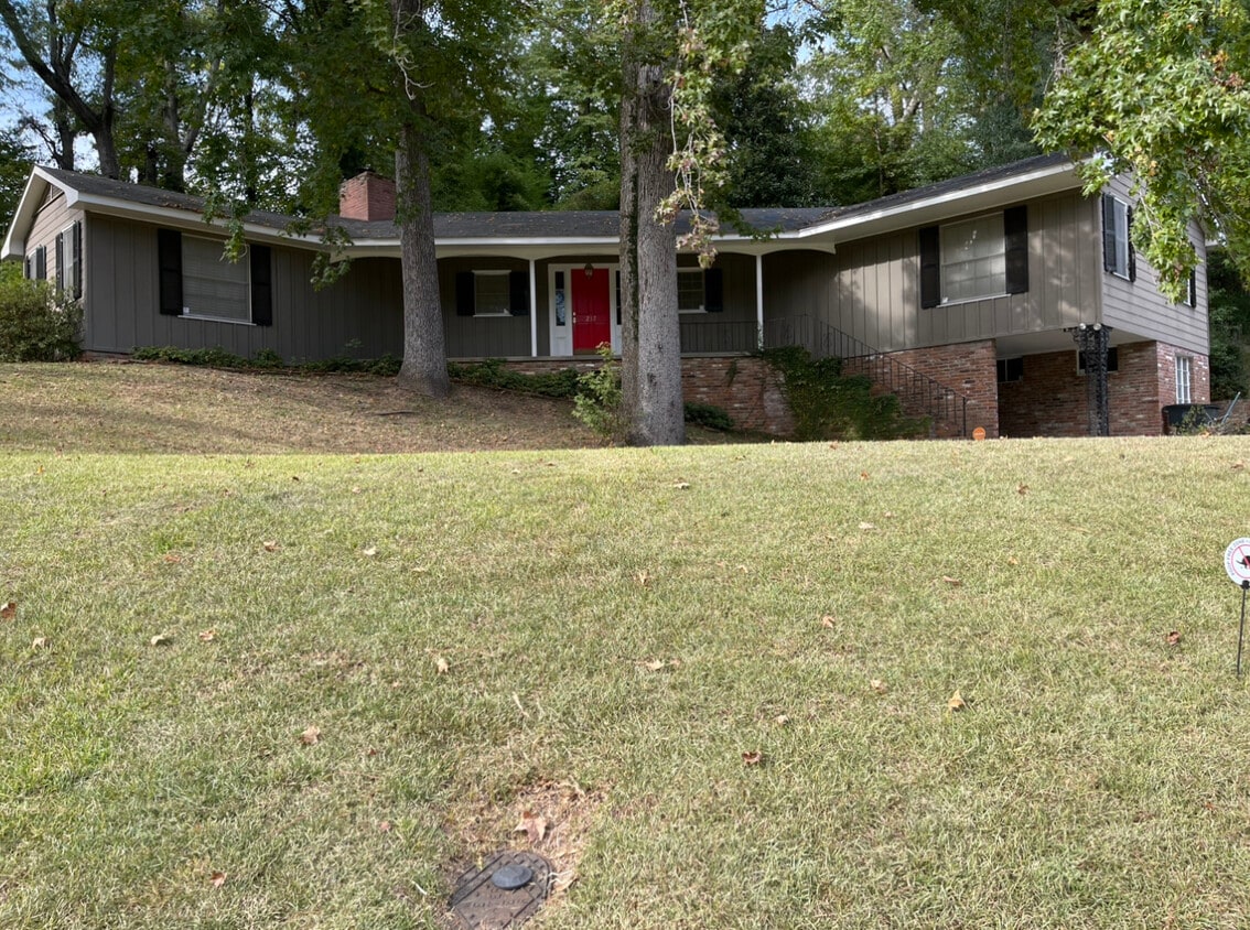 217 Hildegarde Ter, Vicksburg, MS 39183 House Rental in Vicksburg, MS