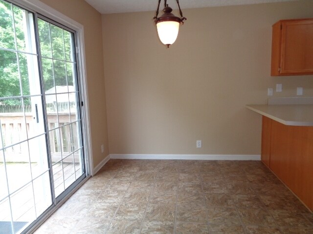 Foto del edificio - 4309 Chesney Glen Dr