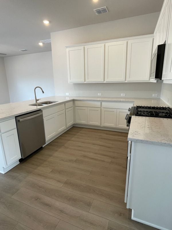 Foto del edificio - 4701 Wally Ave