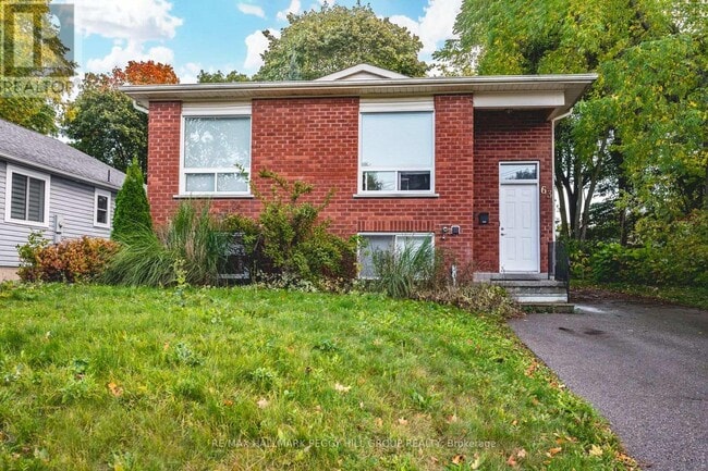 Building Photo - 63 Gunn St