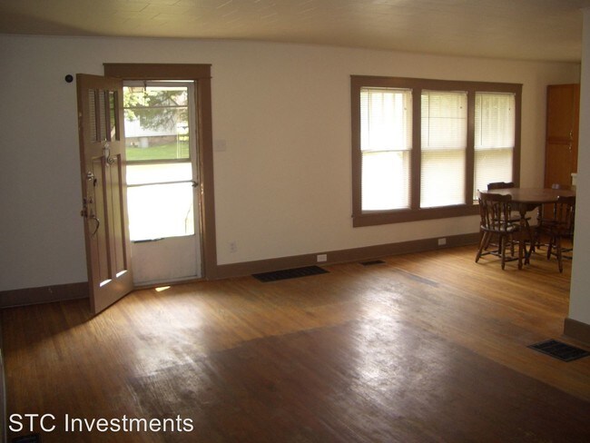 Building Photo - 3 br, 1.5 bath House - 514 W Chandler