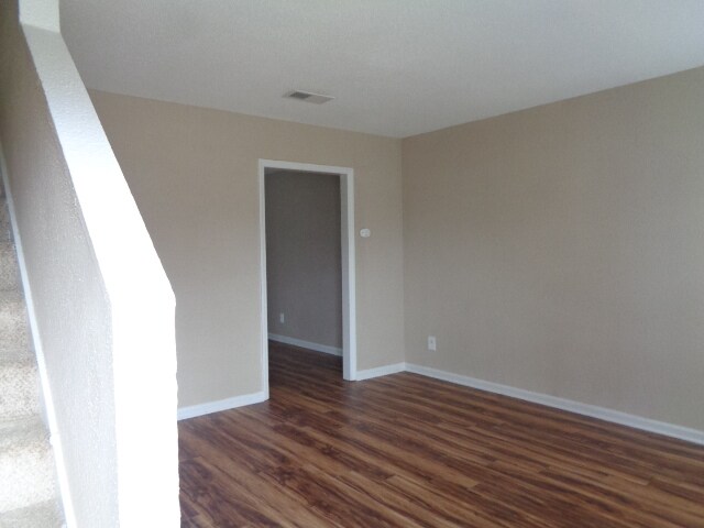 Foto del edificio - 420 Bethel St