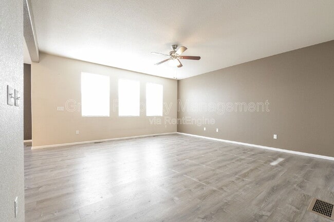 Building Photo - 510 Dukes Way