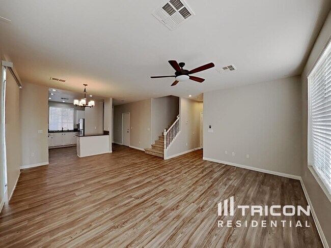 Foto del edificio - 6231 Tillman Crest Ave