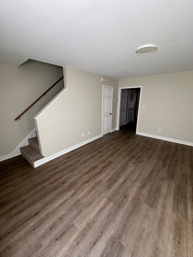 2108 Rouse Rd, Kinston, NC 28504 Townhome Rentals in Kinston NC