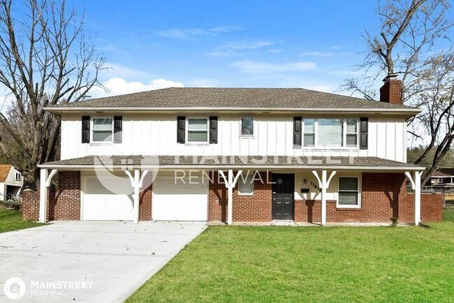 Building Photo - 11818 E 56TH ST, KANSAS CITY, MO 64133